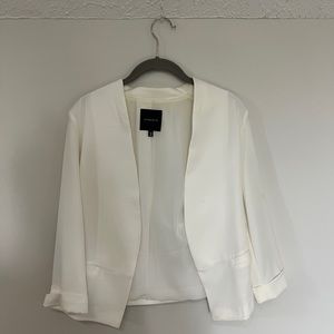 Dynamite Cropped Blazer